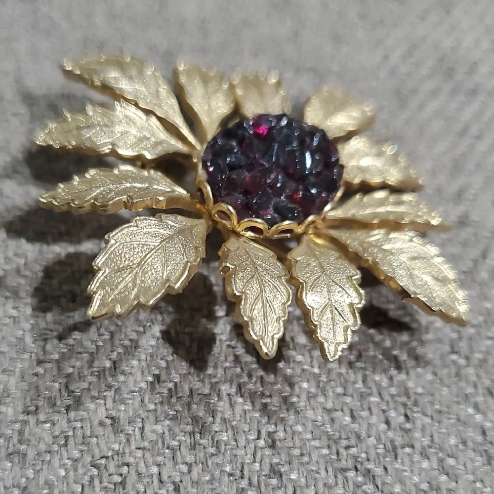 Vintage charming brooch